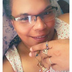 Meet your Posher, Jacqueline